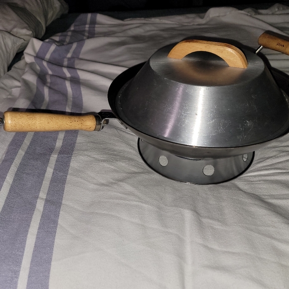 NOT SOLD!     RARE Excellent Condition Vintage Atlas Spinning Company Wok - Picture 1 of 10